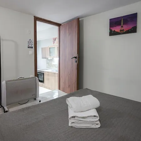 Office 2 By Vilfredo Apartman